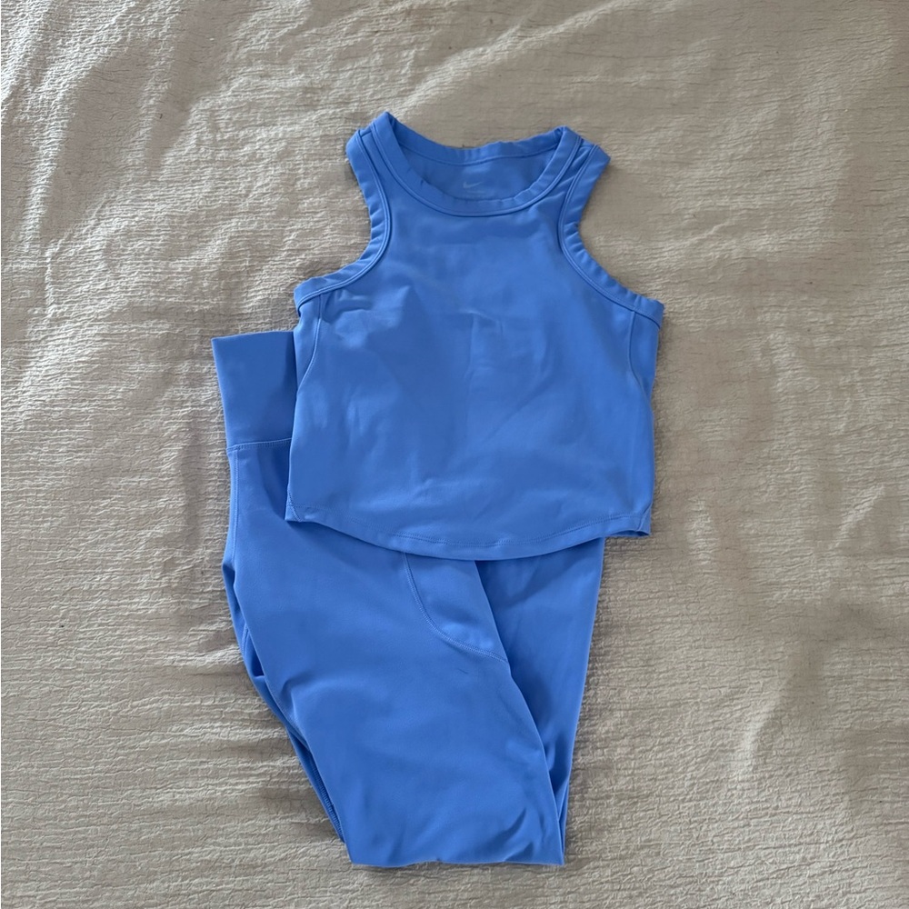 NIKE Blue Sleeveless Top and Leggings Set